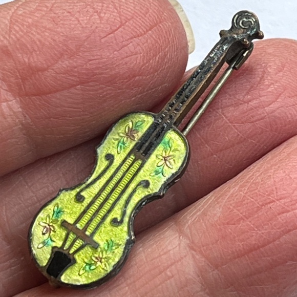 Antique Enamel Fiddle Violin Brooch - Picture 11 of 15